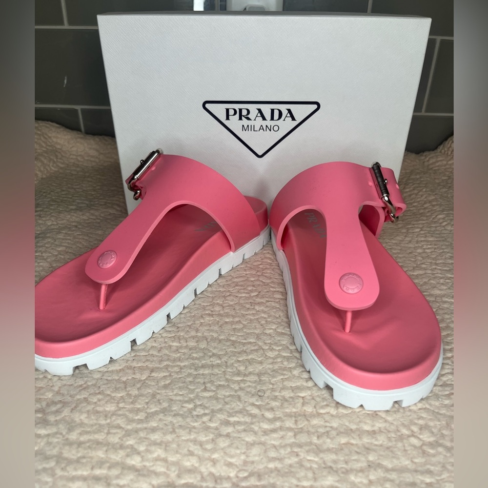 Brand new full set Prada rubber buckle lug thong sandals